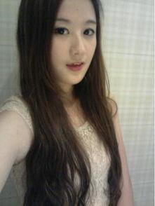 网红自拍照女,网红自拍照中的时尚魅力与个性风采